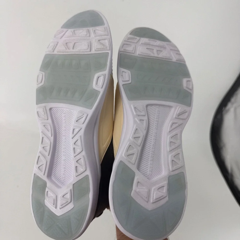 APL TechLoom Bliss Womens 10 Slip On Running Shoes White Brown‎ Tan 0523XC